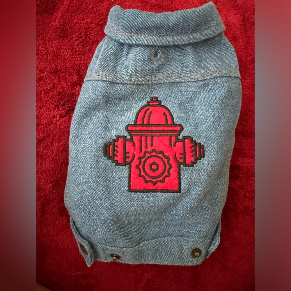 Adorable, doggy fire hydrant, denim jacket, DMC manufacturing company size s